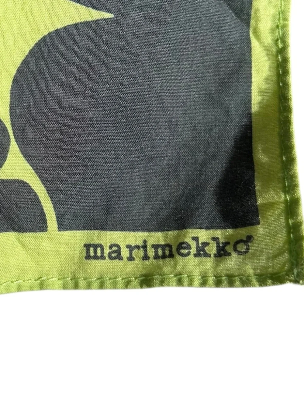 marimekko vintage 90s lime green black Samovaari cotton handkerchief scarf RARE
